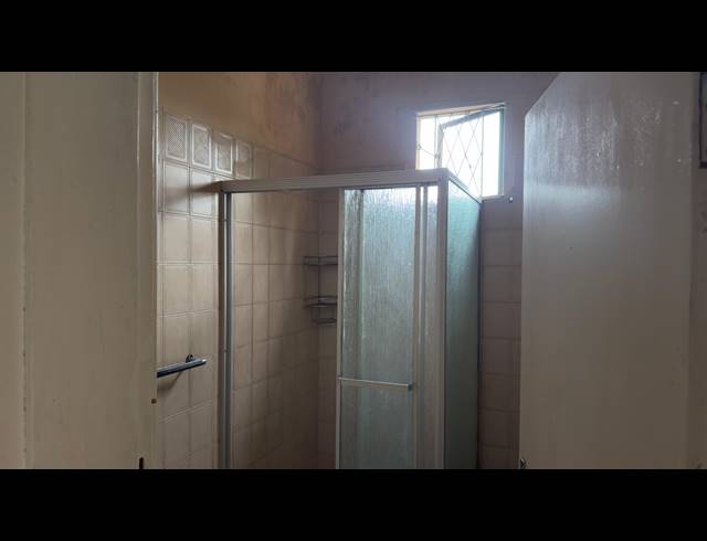 4 BEDROOM FREESTANDING FOR SALE IN WINDERMERE